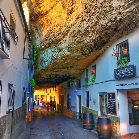 Casa Cueva De La Sombra Villa Setenil De Las Bodegas Kültér fotó