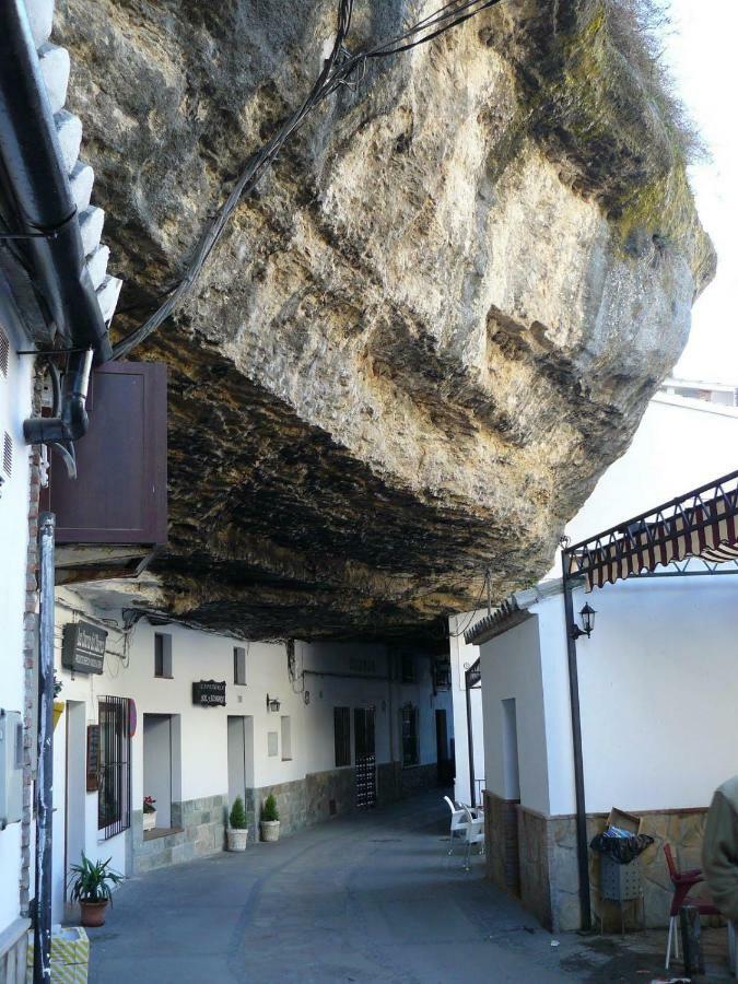 Casa Cueva De La Sombra Villa Setenil De Las Bodegas Kültér fotó